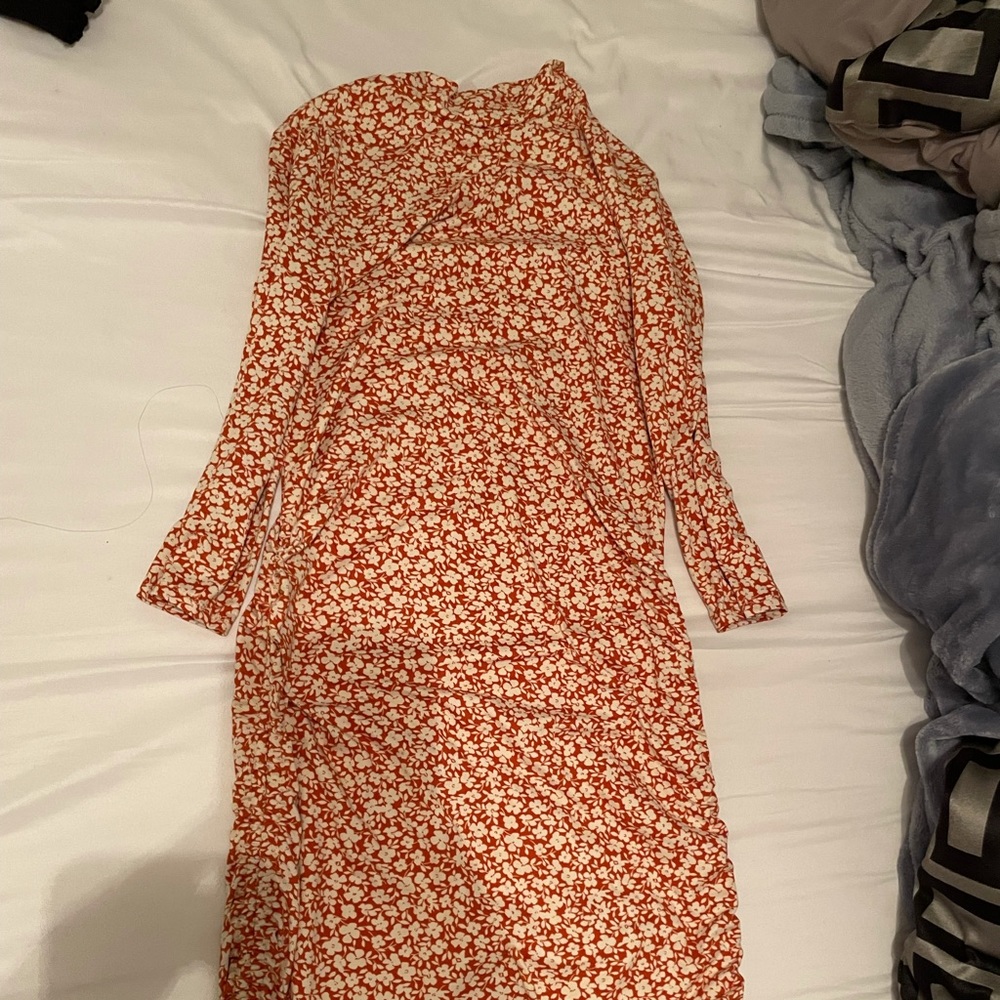 Super cute floral dress